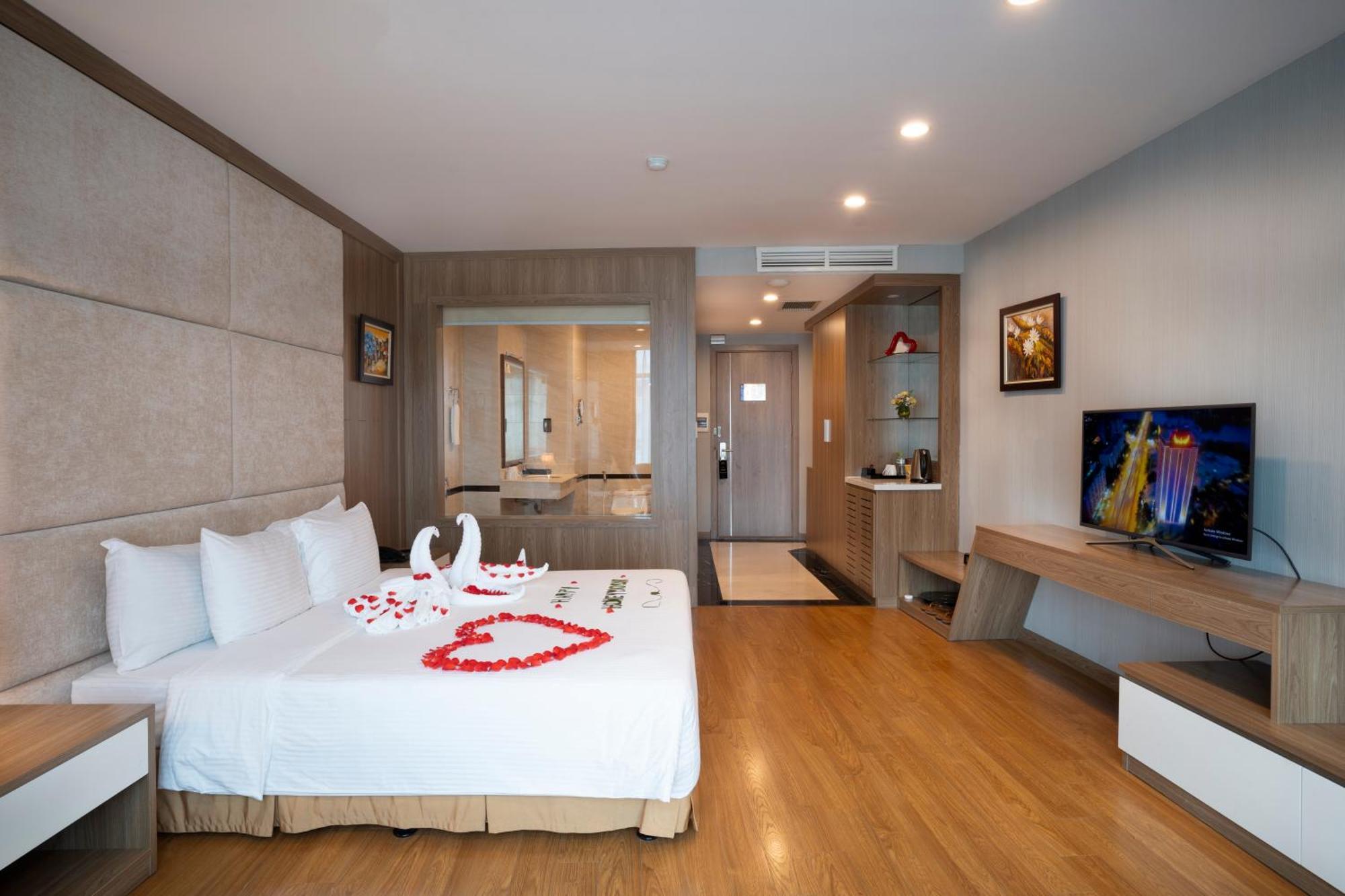 Muong Thanh Grand Hanoi Hotel Екстериор снимка